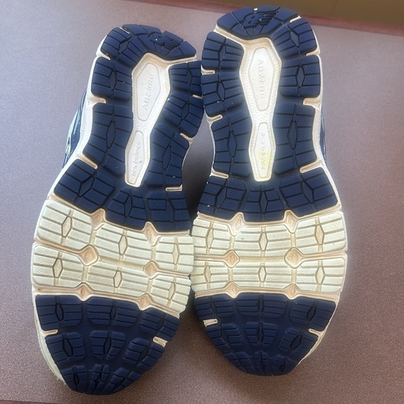 New Balance W840v3 Blue Women’s Running Shoes Size 8 - Picture 10 of 11